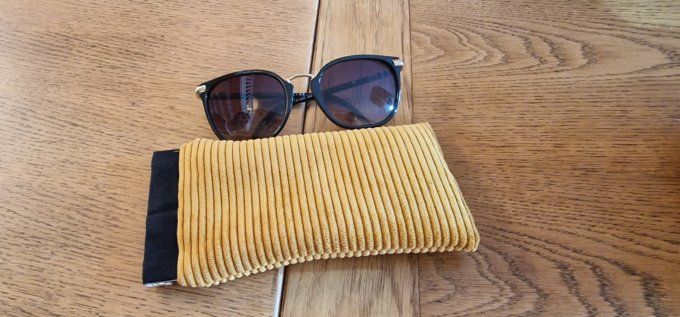 Etui à lunettes - couleur au choix sur commande