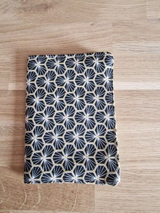 Etui à passeport noir / doré