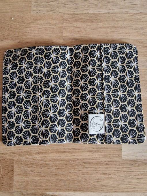 Etui à passeport noir / doré